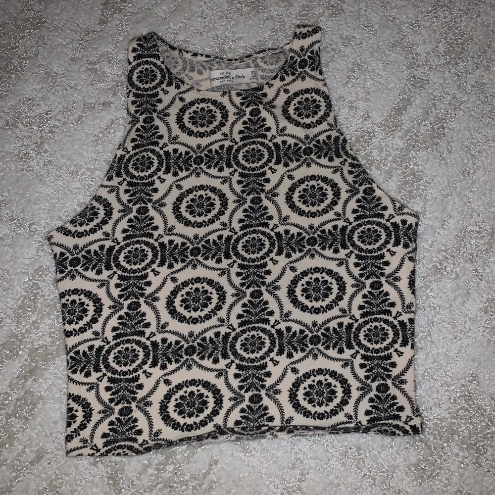 Black And Cream Crop Top